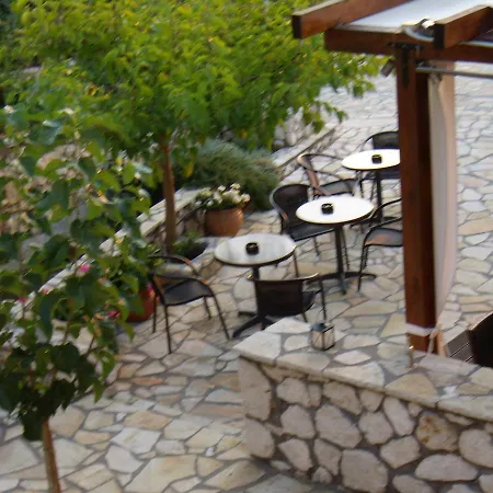 Zephyros And Hotell *