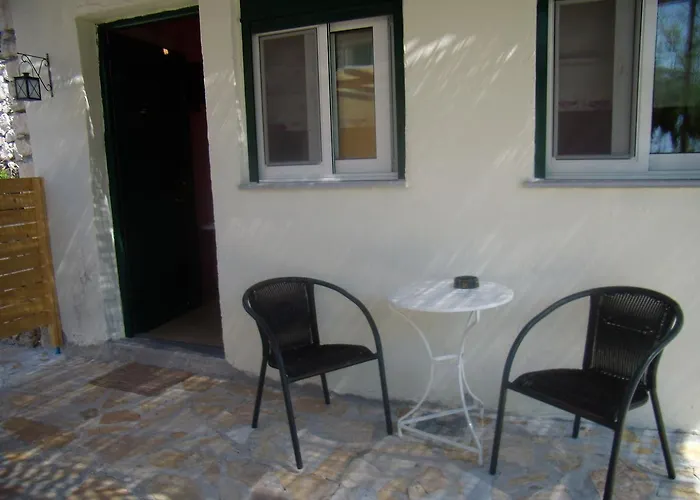 Zephyros And Drimónasz