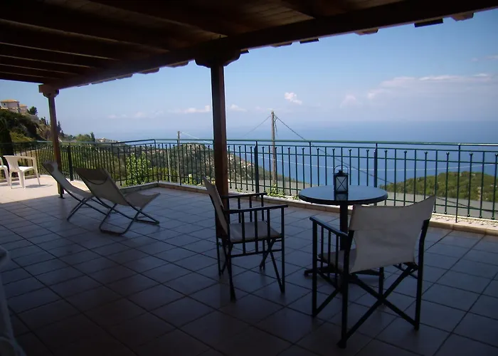 Zephyros And Szálloda *