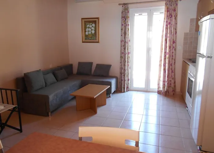 Zephyros And Szálloda *